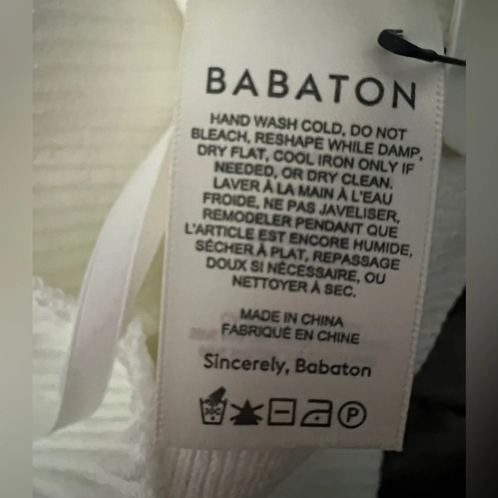 Babaton White Sculpt Knit Criss Cross Cropped Tank (Rib-knit Cross-Front Halter) - Picture 8 of 9